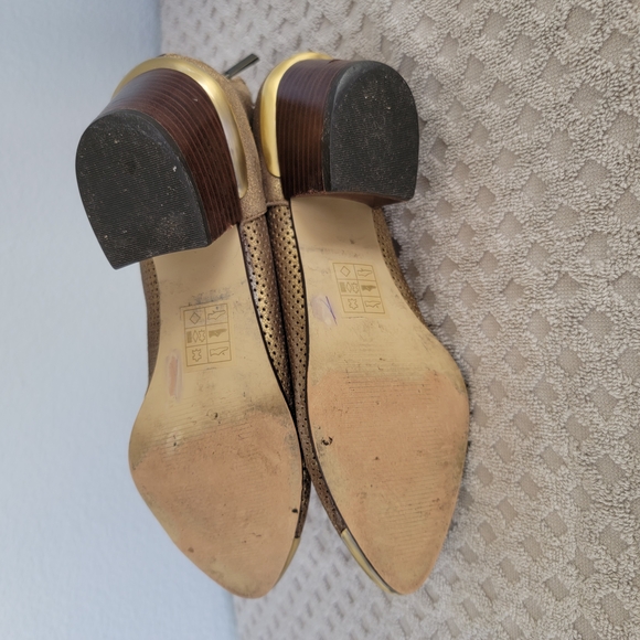 Gold Ankle Boots with Chunky Heel and back zipper Design - Picture 9 of 9